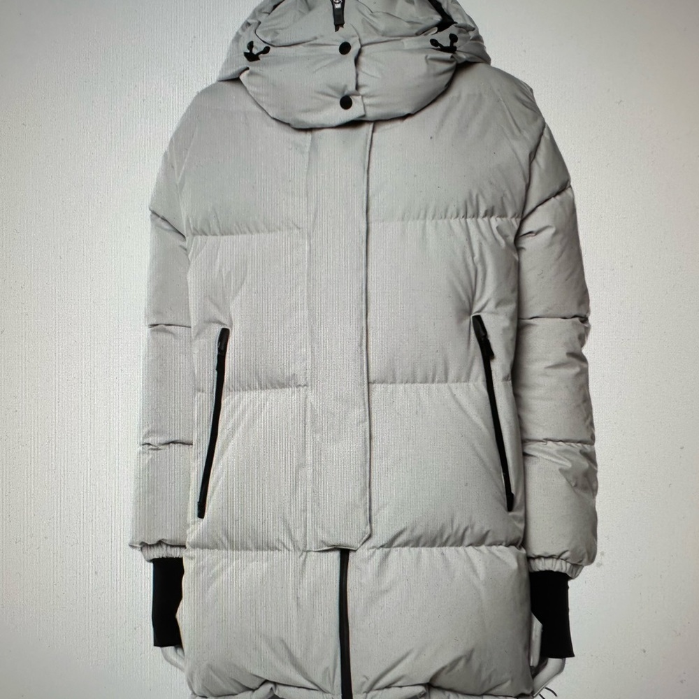Herno laminar oversized windstopper jacket retail $910